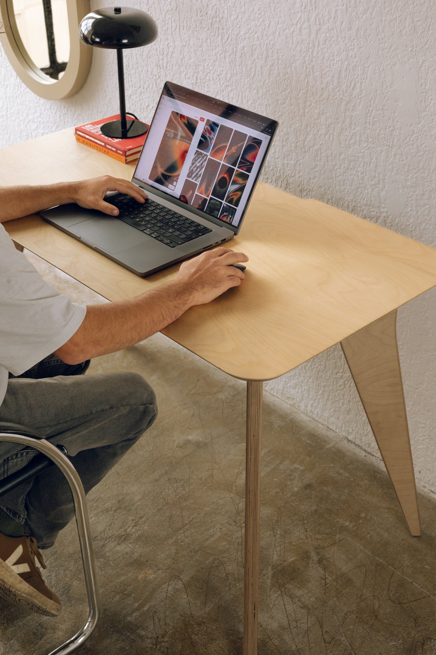 HOME DESK